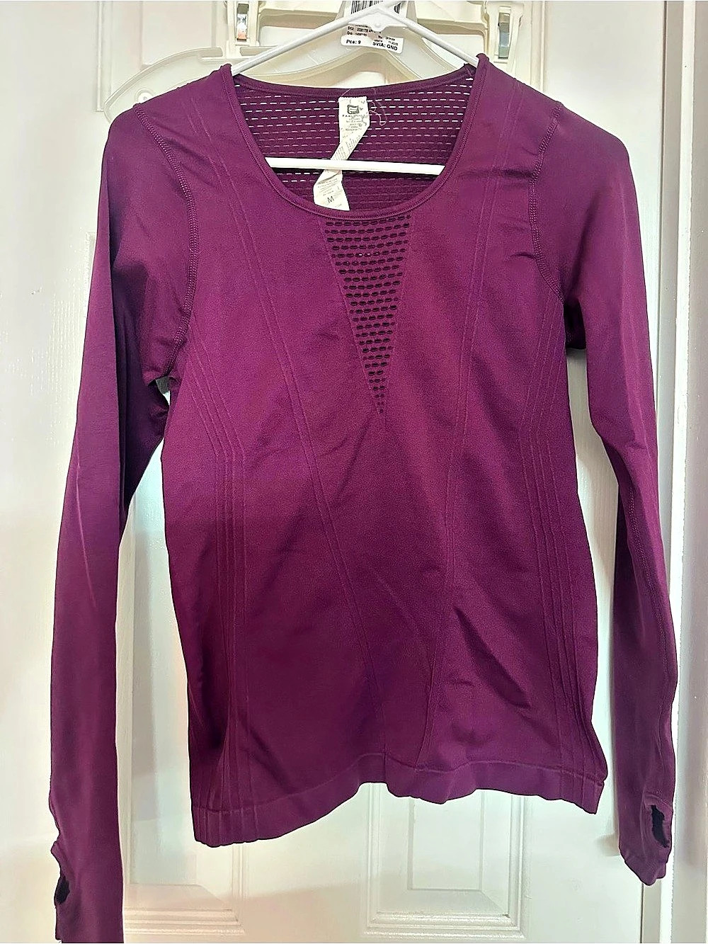 Fabletics Seamless sculpting athletic workout top Medium Purple